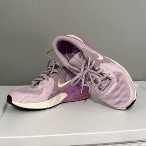 Nike Women's Purple and White Air Sneakers